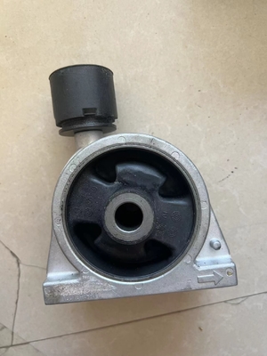 Black Geely Motor Claw Pad für Getriebe und Motorbefestigungsgummihülle