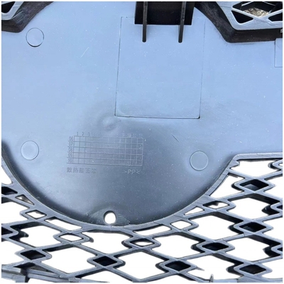 Zubehör für Fahrzeuge GEELY Automobil-Fitment Front-Mitte Grill Heizkörper-Abdeckung