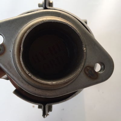 Universeller dreiseitiger Katalysator für 2,4x4 Motoren