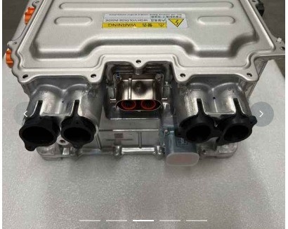 EQEB-2123010 BYD Möwe Lade- und Verteilungsbaugruppe Zigarettenanzünder 211*122*345mm