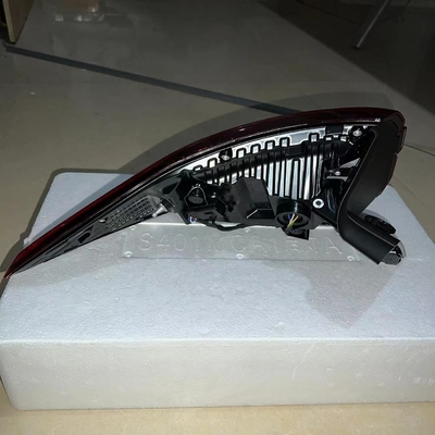 Changan CS95 Hecklicht S05831A 12V Spannung Versand per Sea Air DHL FedEx oder EMS