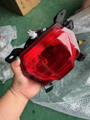 Changan CS55 Hinterhinterlicht Hinterne Nebellampe Hinterne Stoßlampe 4116110-AWO1 12V Spannung